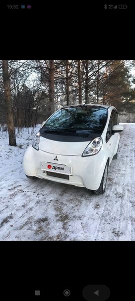  Mitsubishi i-MiEV 2010 , 700000 , 