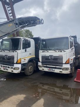  Hino 700 2013 , 2150000 , 