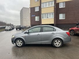 Седан Chevrolet Aveo 2014 года, 550000 рублей, 