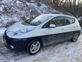  Nissan Leaf 2010 , 245000 , 