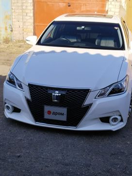  Toyota Crown 2014 , 2800000 , 