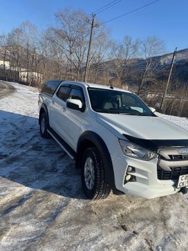  D-MAX, 2021