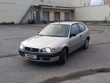  Corolla 2001