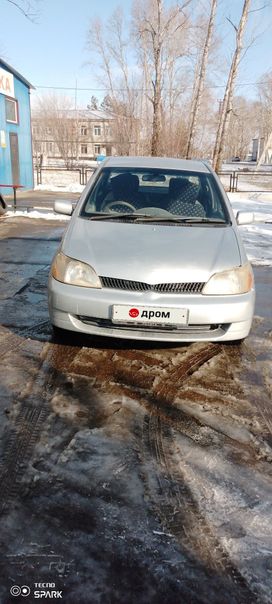  Toyota Platz 2002 , 300000 , 