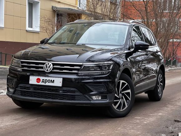 SUV   Volkswagen Tiguan 2018 , 2550000 , 