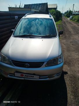    Toyota Corolla Spacio 2000 , 600000 , 