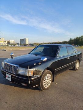  Toyota Crown 1997 , 700000 , 