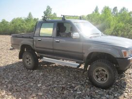  Toyota Hilux 1991 , 600000 , 