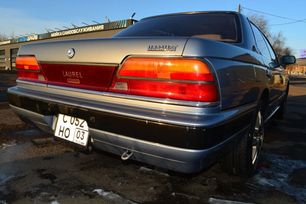  Nissan Laurel 1989 , 720000 , -