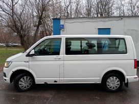    Volkswagen Caravelle 2015 , 1600000 , 