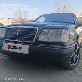  Mercedes-Benz E-Class 1990 , 500000 , -