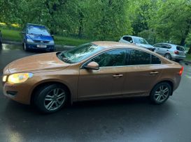  Volvo S60 2011 , 950000 , 