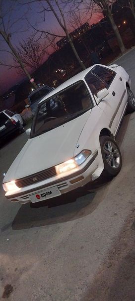  Toyota Corona 1989 , 180000 , 