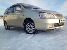    Toyota Gaia 2000 , 680000 , 