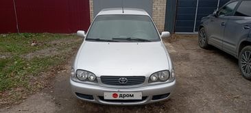  Corolla 2000