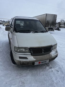    Nissan Largo 1996 , 250000 , 