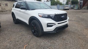 SUV   Ford Explorer 2022 , 6370000 , 