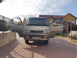    Toyota Hiace 1996 , 895000 , -