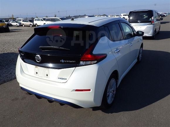  Nissan Leaf 2018 , 1165000 , 