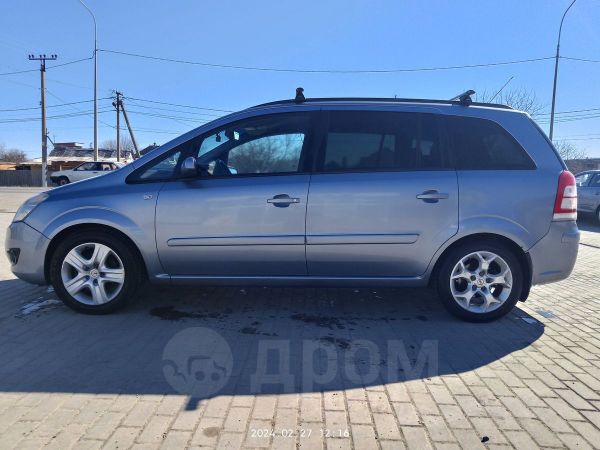    Opel Zafira 2008 , 530000 , 