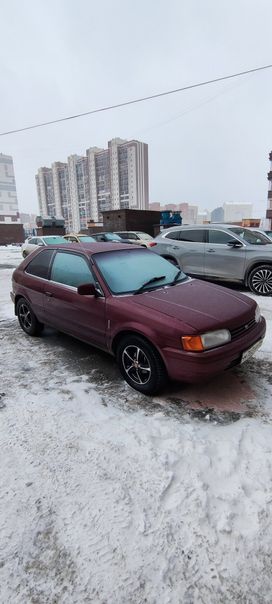  3  Toyota Corolla II 1994 , 280000 , 