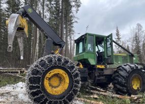   John Deere 748H 2011 , 10000000 , 