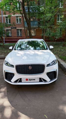  Jaguar F-Pace 2021