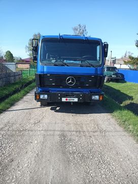 Ассениза‚ор Mercedes-Benz Actros 1992 года, 2100000 рублей, 