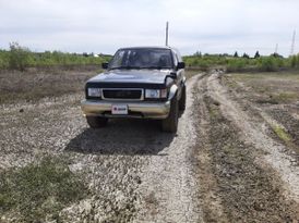  3  Isuzu Bighorn 1993 , 490000 , 