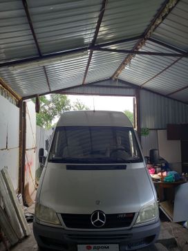  ( ) Mercedes-Benz Sprinter 2005 , 2000000 , 