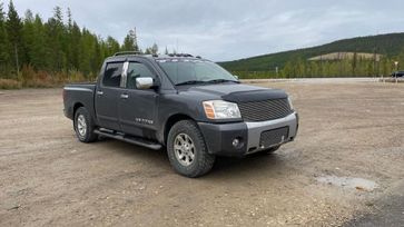  Nissan Titan 2004 , 1650000 , 