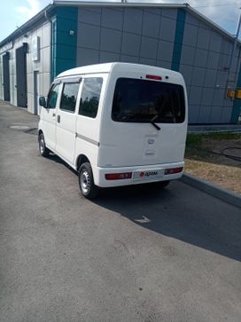    Daihatsu Hijet 2015 , 785000 , 