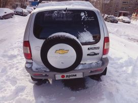 SUV   Chevrolet Niva 2003 , 200000 , 