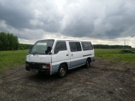    Nissan Caravan 1988 , 250000 , 
