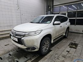 SUV   Mitsubishi Pajero Sport 2017 , 2197000 , 