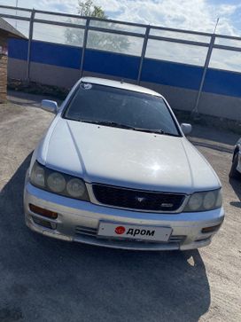  Nissan Bluebird 1996 , 250000 , 