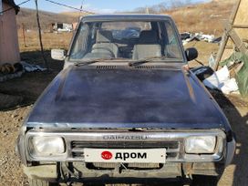  3  Daihatsu Rocky 1991 , 215000 , 