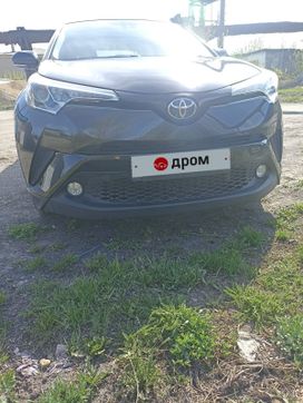 SUV   Toyota C-HR 2017 , 2110000 , -