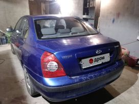  Hyundai Elantra 2004 , 250000 , -