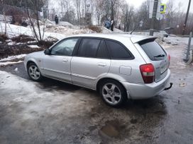  Mazda 323 2001 , 250000 , 