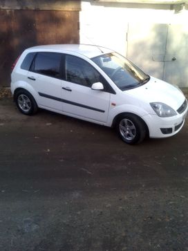  Ford Fiesta 2006 , 250000 , 