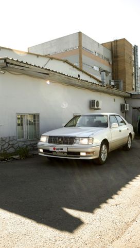  Toyota Crown 2000 , 888000 , 