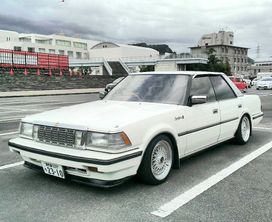  Toyota Crown 1987 , 1900000 , 