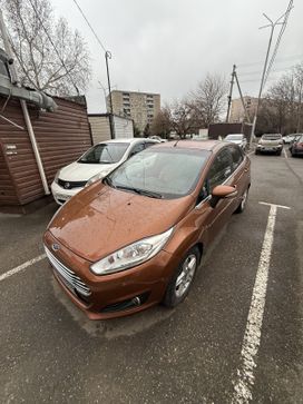  Ford Fiesta 2015 , 840000 , 