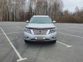 SUV   Nissan Pathfinder 2015 , 2400000 , 