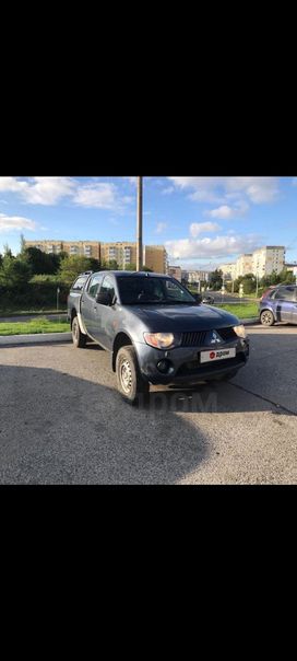 Пикап Mitsubishi L200 2008 года, 1170000 рублей, 