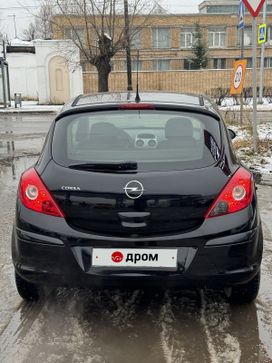  3  Opel Corsa 2010 , 715000 , 