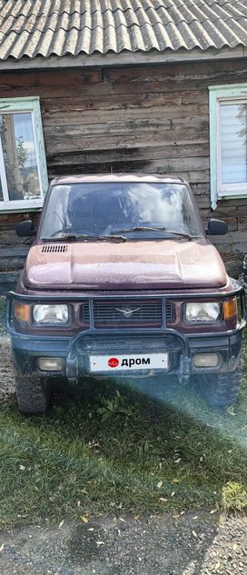 SUV    3160 2001 , 320000 , 