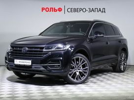 SUV   Volkswagen Touareg 2018 , 4400000 , 