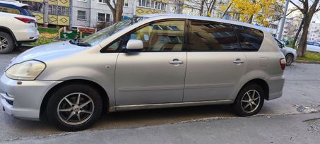    Toyota Ipsum 2005 , 600000 , -